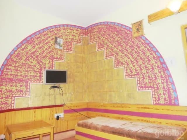 New Crown Hotel Indore Bagian luar foto