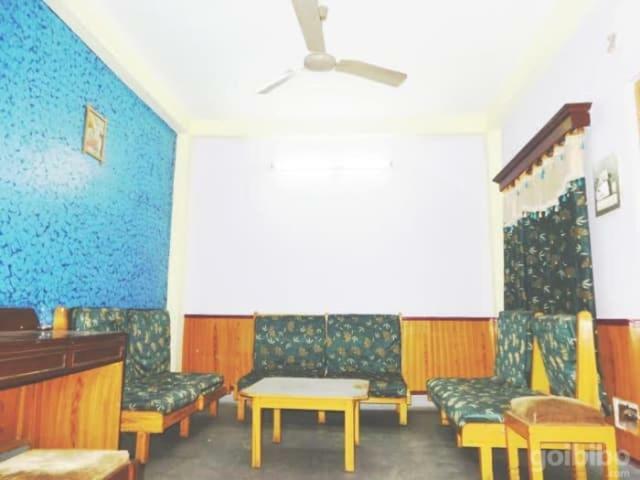 New Crown Hotel Indore Bagian luar foto